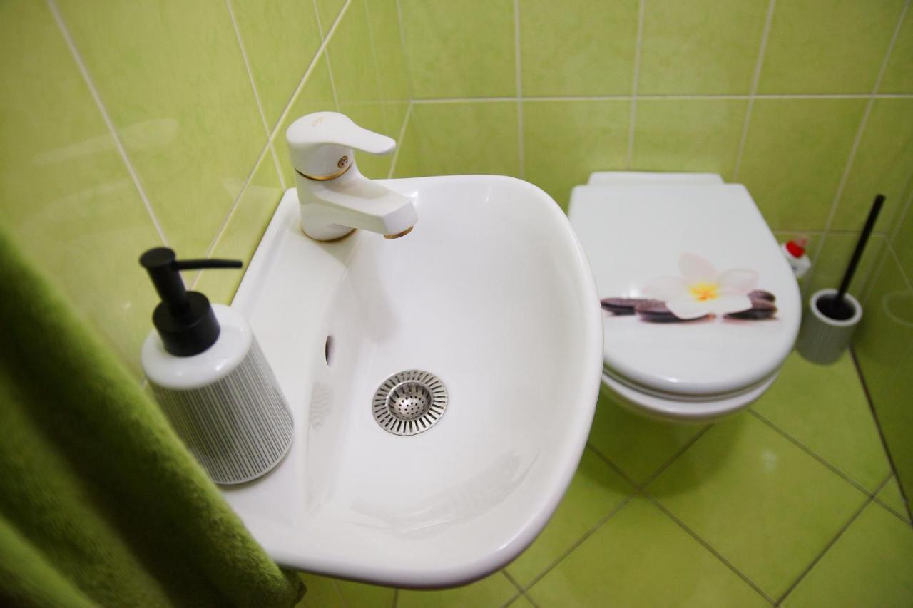 Luxusni Apartman Nmnm Family Nove Mesto na Morave Bagian luar foto